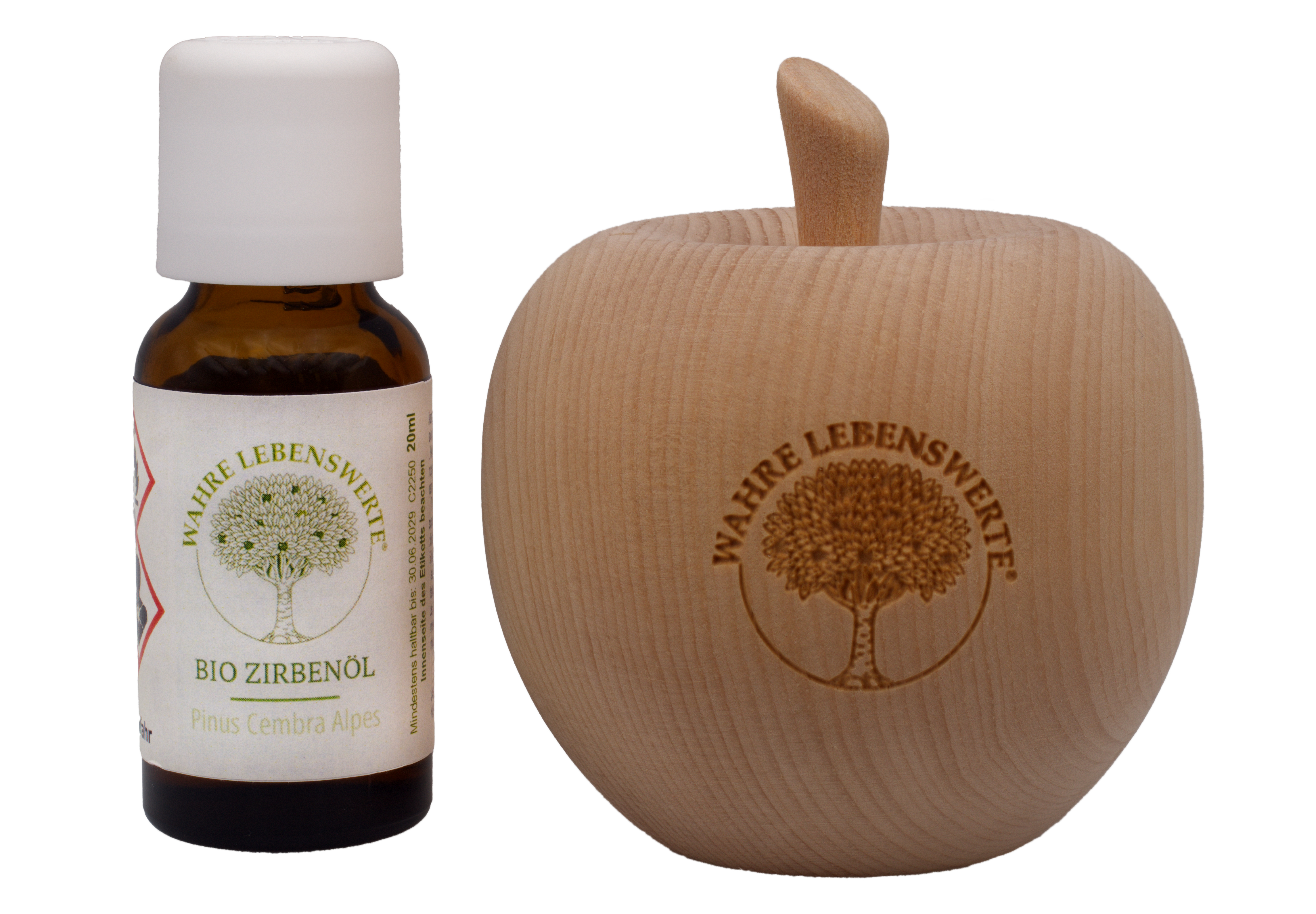 Set borovicového oleja a jabĺčka